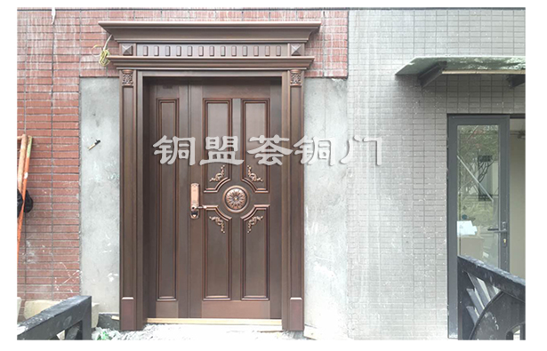 自身要求門(mén)檻高，銅門(mén)自然選得好，值！